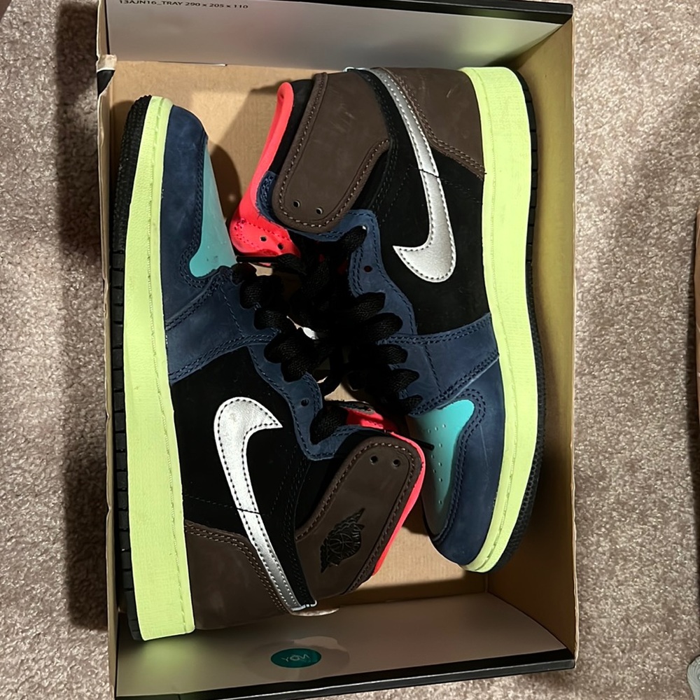 Jordan 1 retro high Tokyo hacks (GS) authentic